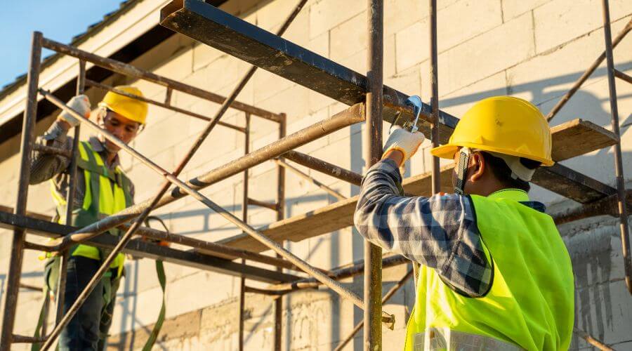 Professional fairlawn roofing services in Arabi, GA